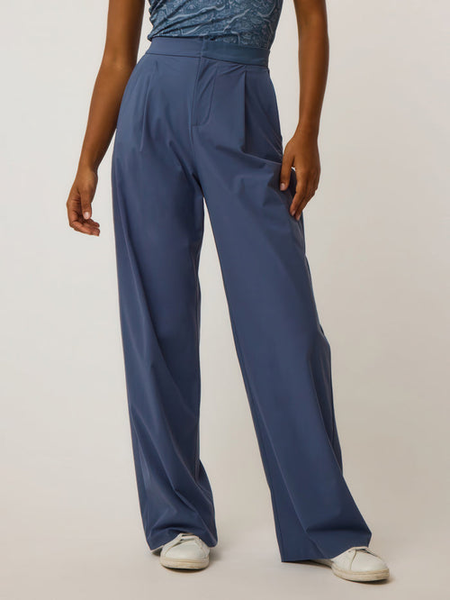 Vintage Indigo 32" Phoenix Wide Leg Pleated Trouser - Front On-Model | Greyson Clothiers