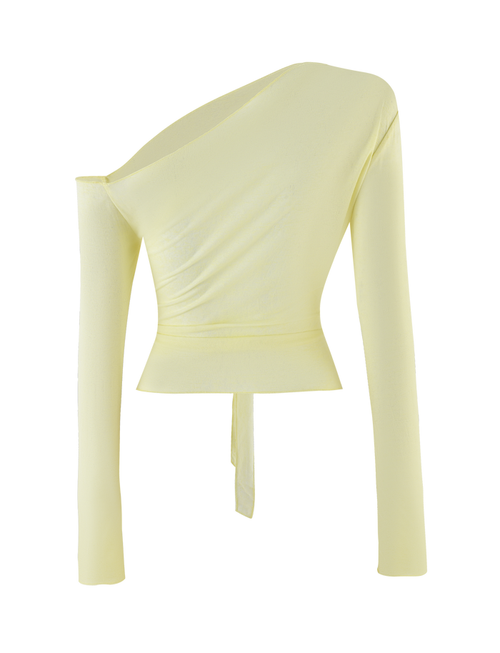 The TIGERMIST BRYNA JUMPER in Pale Lemon is a light yellow, long-sleeve, one-shoulder knit top with an asymmetrical neckline and pointed front hem for versatile styling.