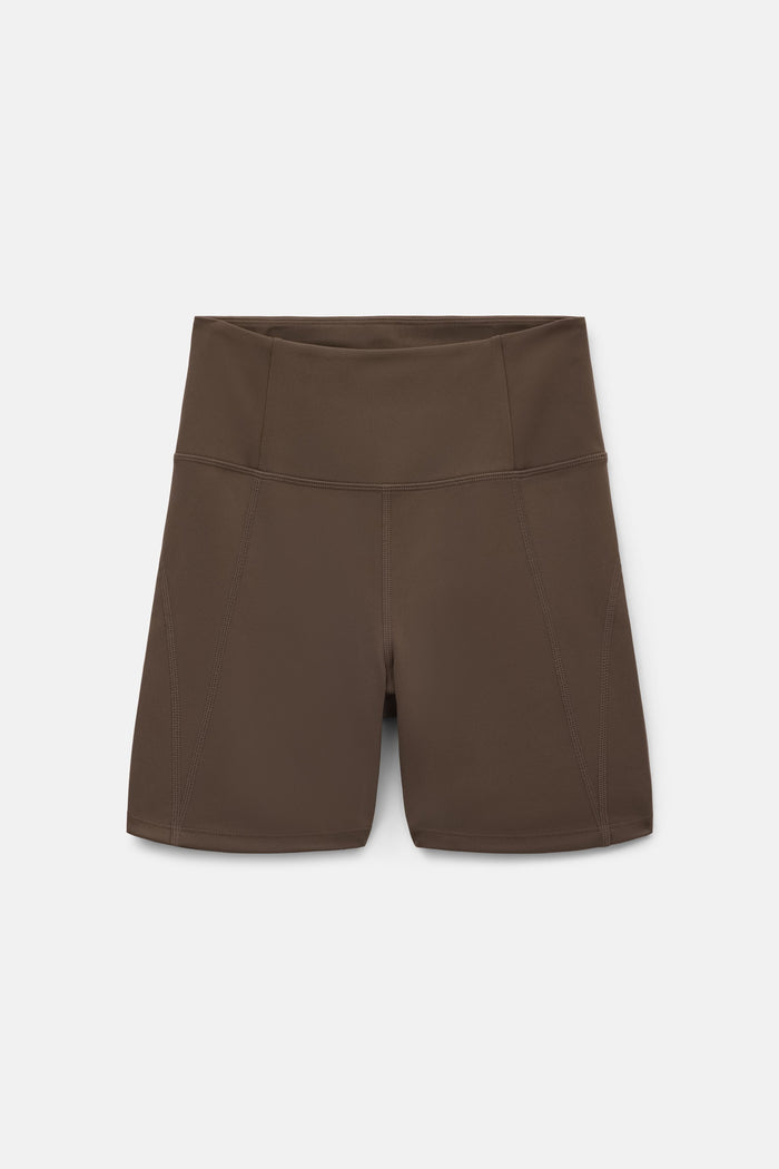 Café High-Rise Run Short