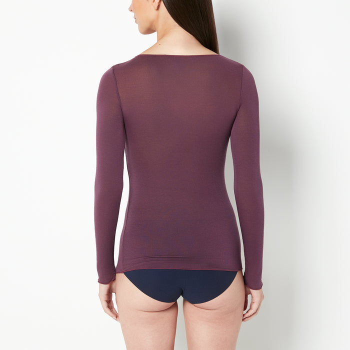 Casual Long Sleeve Top in Blackberry Wine