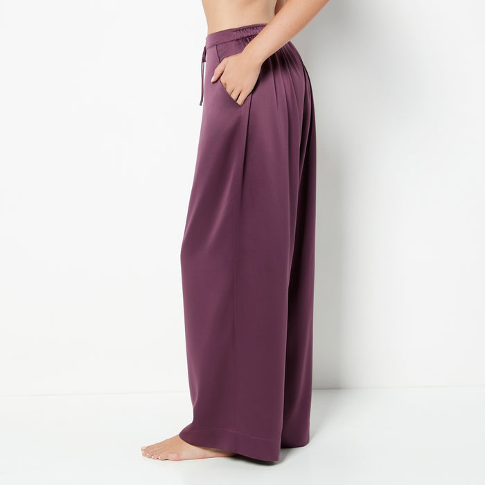 Casual Sleep Hammered Satin Pant in Blackberry Wine
