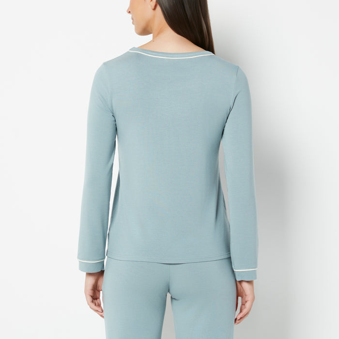 Casual Sleep Long Sleeve Scoop Neck Top in Lead