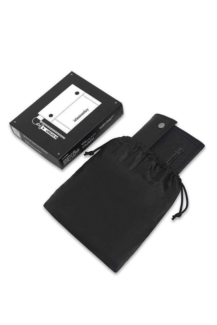 Chain Wallet // 001 - Urban Monkey® - UM24_RX_TRIW_001