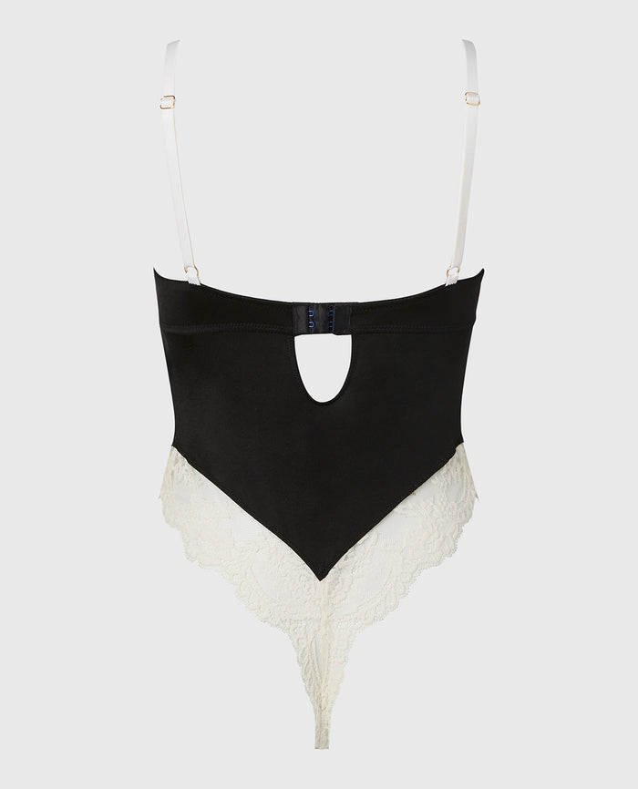 Demi Opulent Lace Bodysuit in Tuxedo Black
