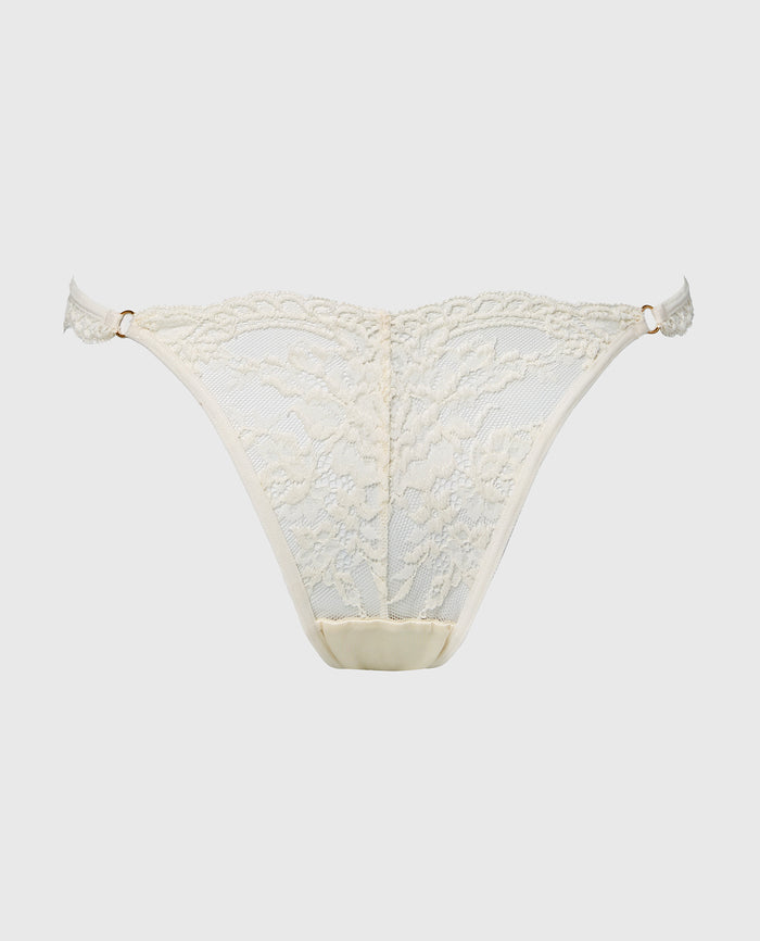 Diva Cheeky Thong Lace Panty in Egret
