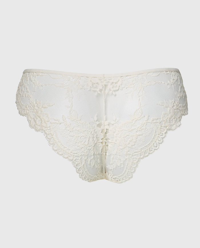 Diva Cheeky V-Waist Lace Panty in Egret
