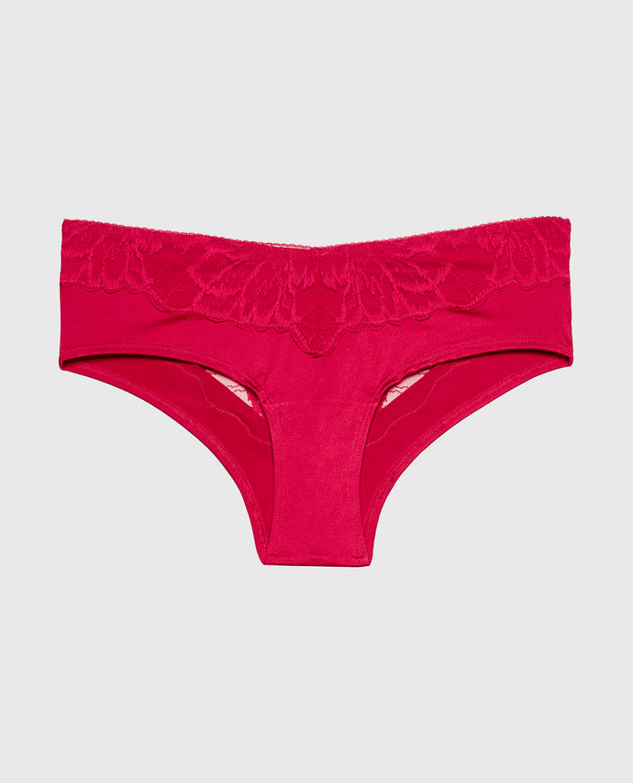 Diva Cheeky with Lush Lace in Passion Red