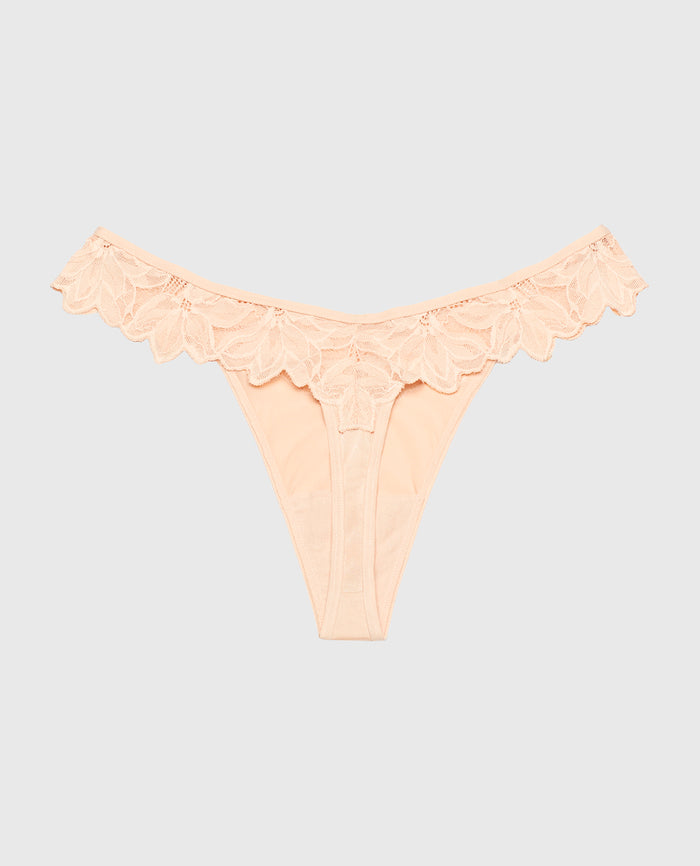Diva Thong Panty in Cameo Rose