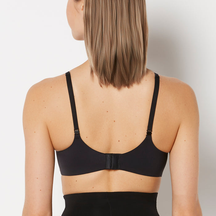 Full Coverage Wireless Push Up Bra in Tuxedo Black