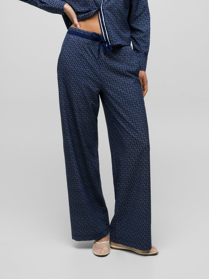 Maltese Blue G-Thing Ashe Pant - Waistband, Drawstring & Side Pocket Detail, G-Monogram Print | Greyson Clothiers