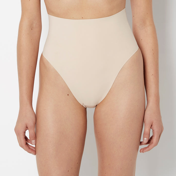 High Waist Smoothing Thong in Rosetan