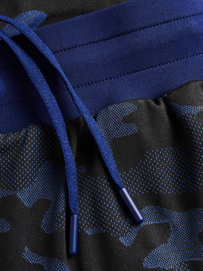 Kennebec Camo Short drawstring waistband close-up, Maltese Blue camo performance fabric and elastic waistband detail | Greyson Clothiers