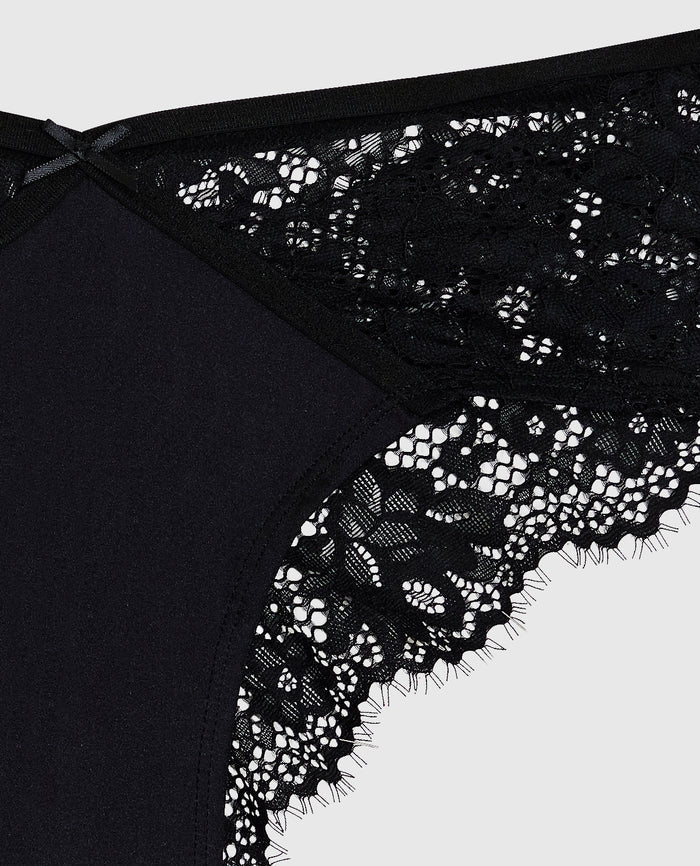 Lace Cheeky Panty in Black