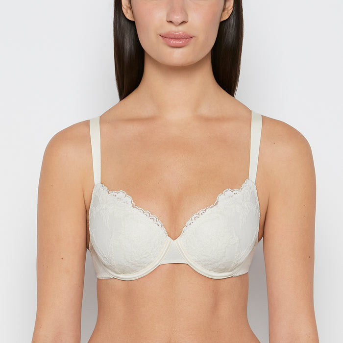Lightly Lined Perfect Coverage Bra With Mesh Wing in Egret