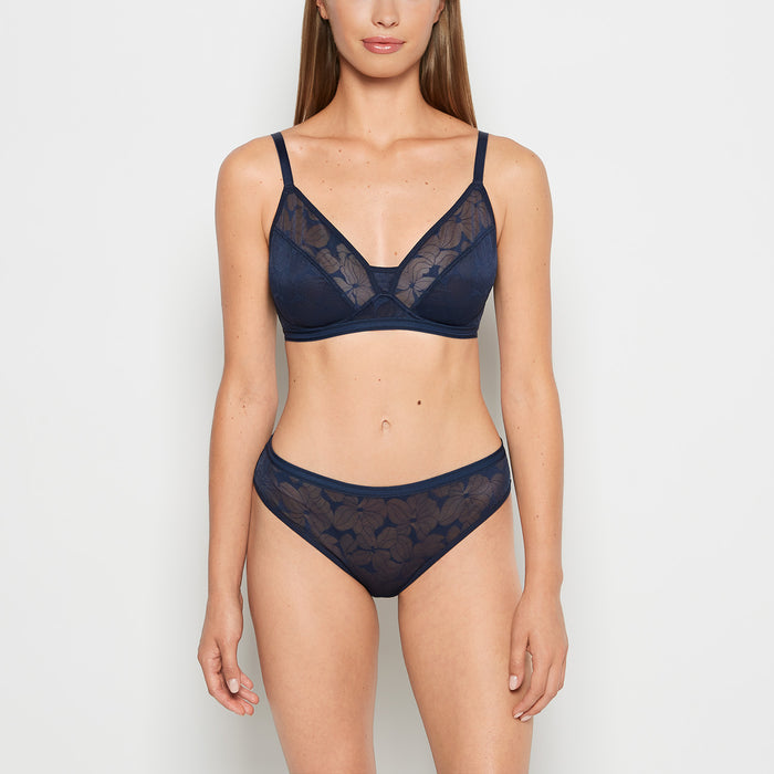 Lined Brief in Navy