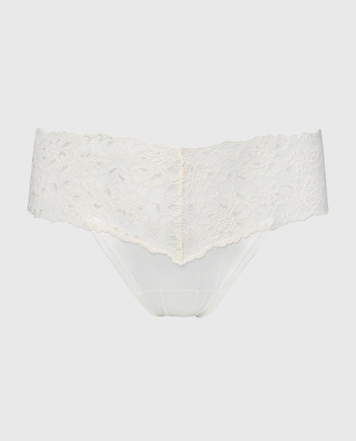 Magnificent Lace Thong Panty in Egret