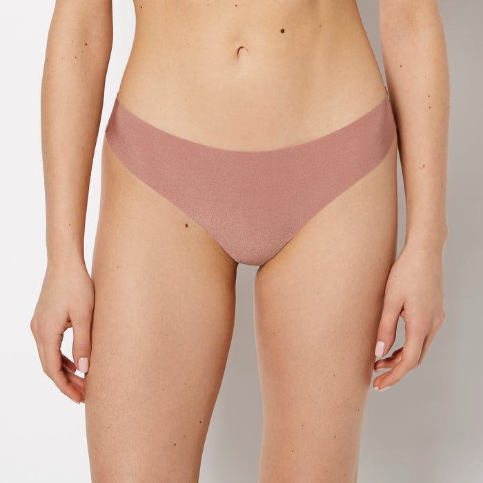 No Show Thong in Deer
