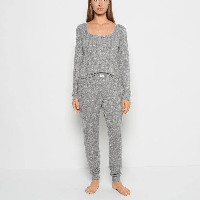 PJ Set with LS Logo Patch in Light Grey Cozy