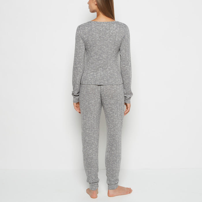 PJ Set with LS Logo Patch in Light Grey Cozy