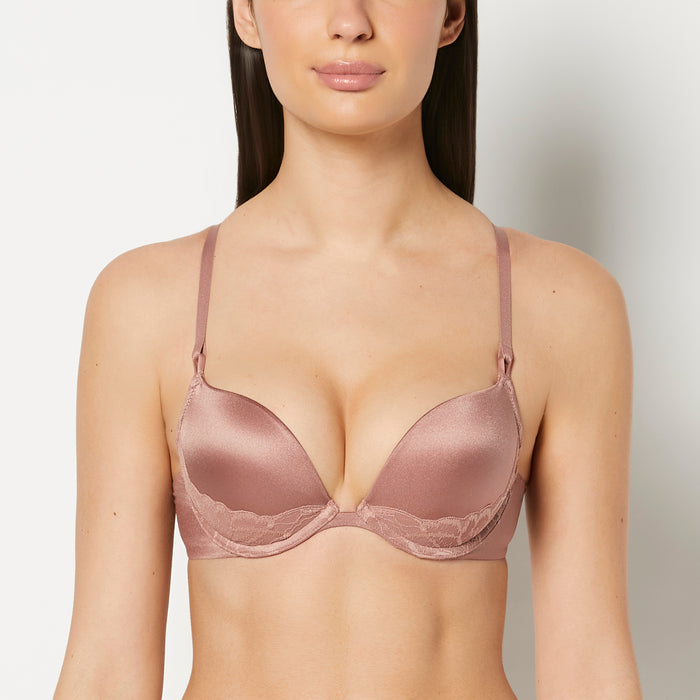 Push Up Plunge Bra With Lush Lace Piecing in Deer