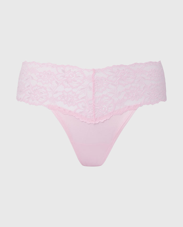 Sexy Lace Thong Panty in Sweet Dream
