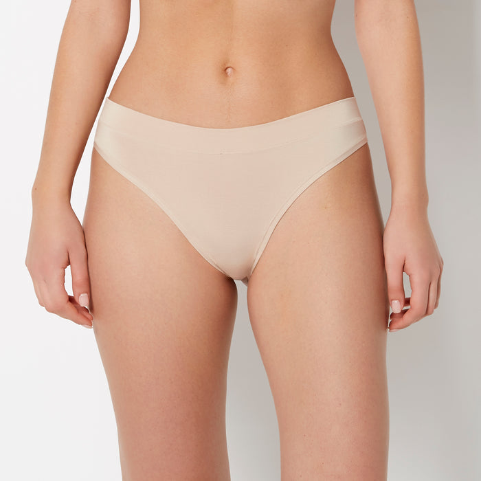 Smooth Comfort High Leg Thong Panty