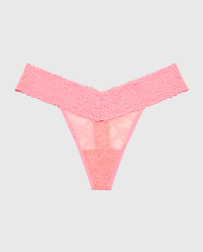 Thong Panty in Ultra Lace in Conch Shell