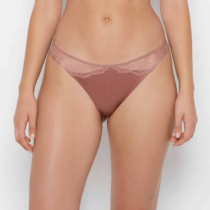 Thong Panty With Lace Micro Trim in Deer