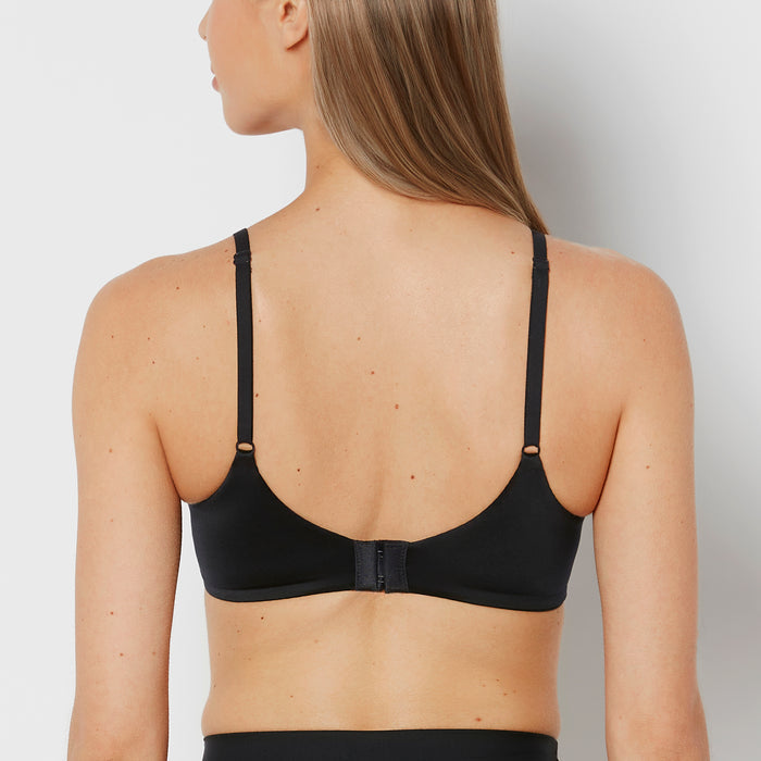 Wireless Light Lift Bra in Tuxedo Black